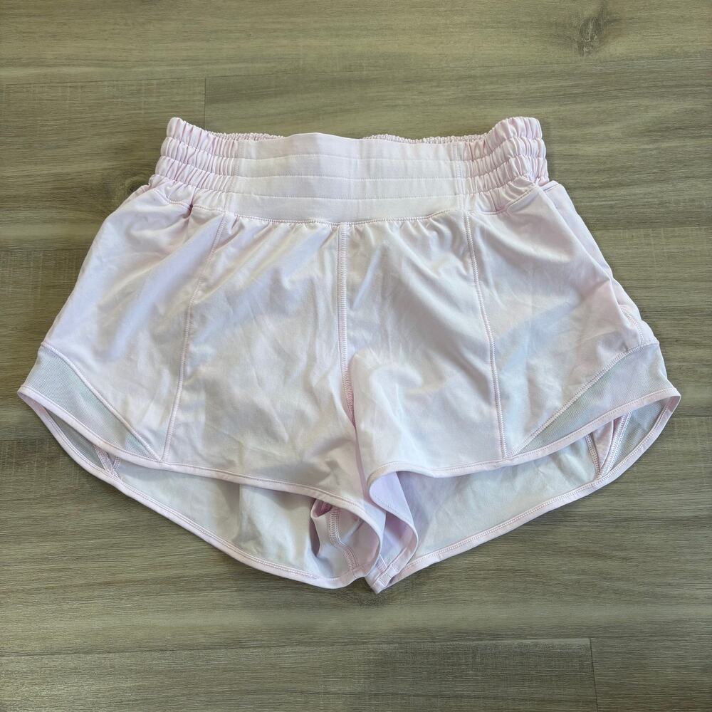 Lululemon Hotty Hot High-Rise Lined Short 2.5" Pink Haze Women Size 4